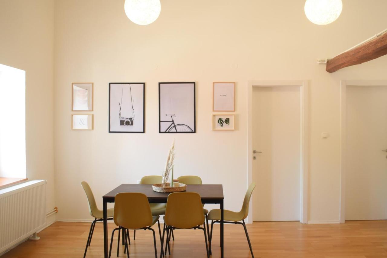 Central Park Apartments Копривница Екстериор снимка