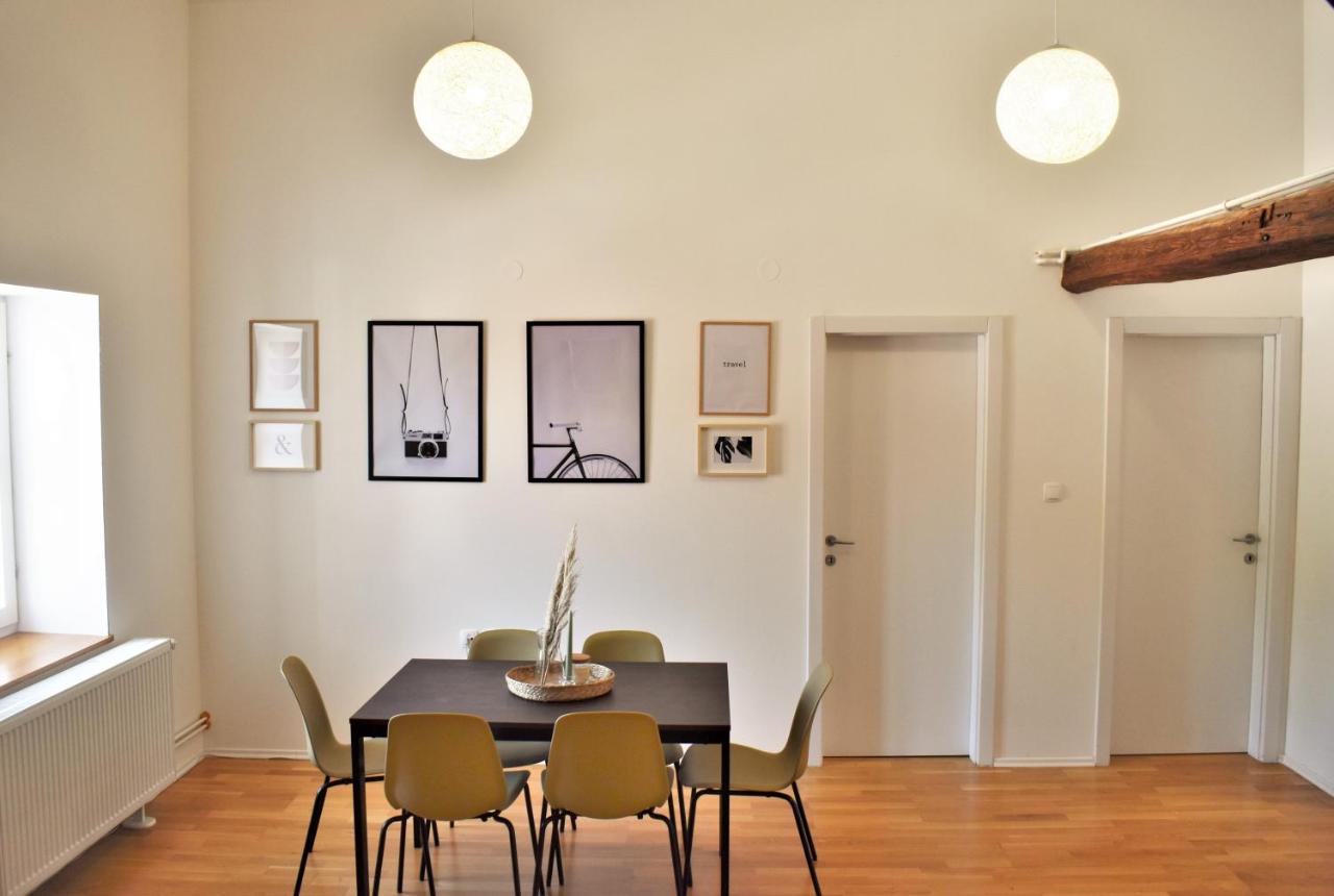 Central Park Apartments Копривница Екстериор снимка
