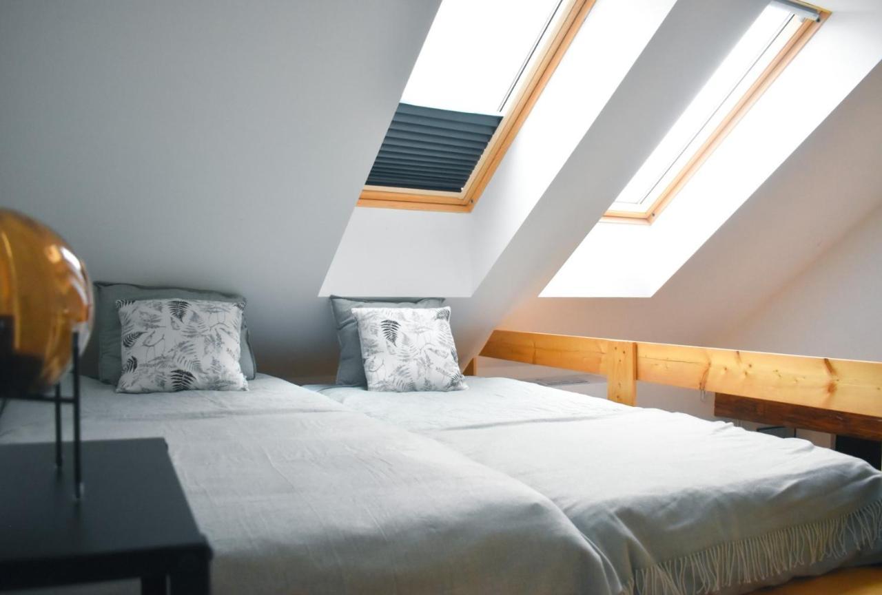 Central Park Apartments Копривница Екстериор снимка